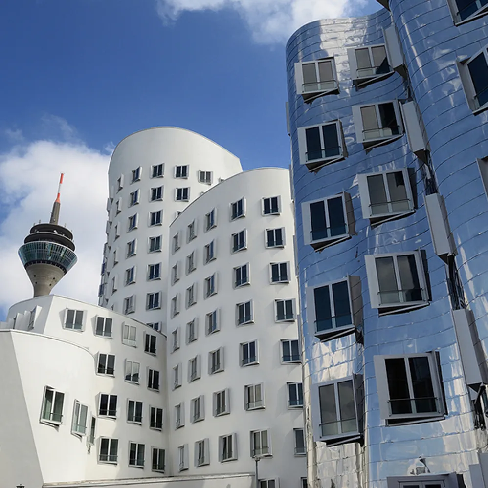 Moderne Häuserfronten in Düsseldorf